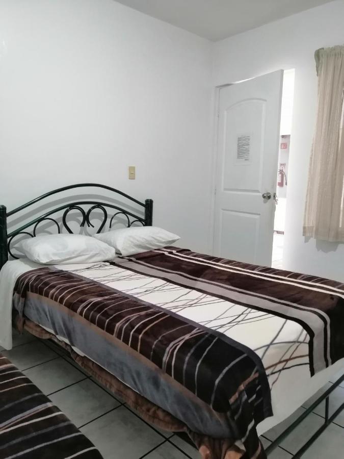 Hostal Maple Querétaro Zewnętrze zdjęcie