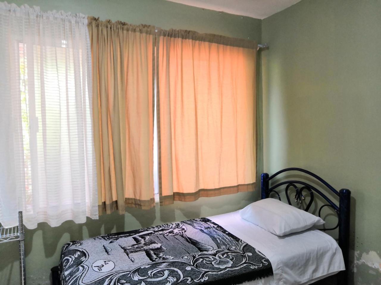 Hostal Maple Querétaro Zewnętrze zdjęcie